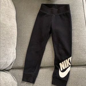 Girls Nike Sweat pants